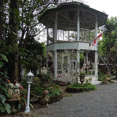 Balmy Hideout Cafe & Homestay Ban Huai Kaeo Luaran gambar