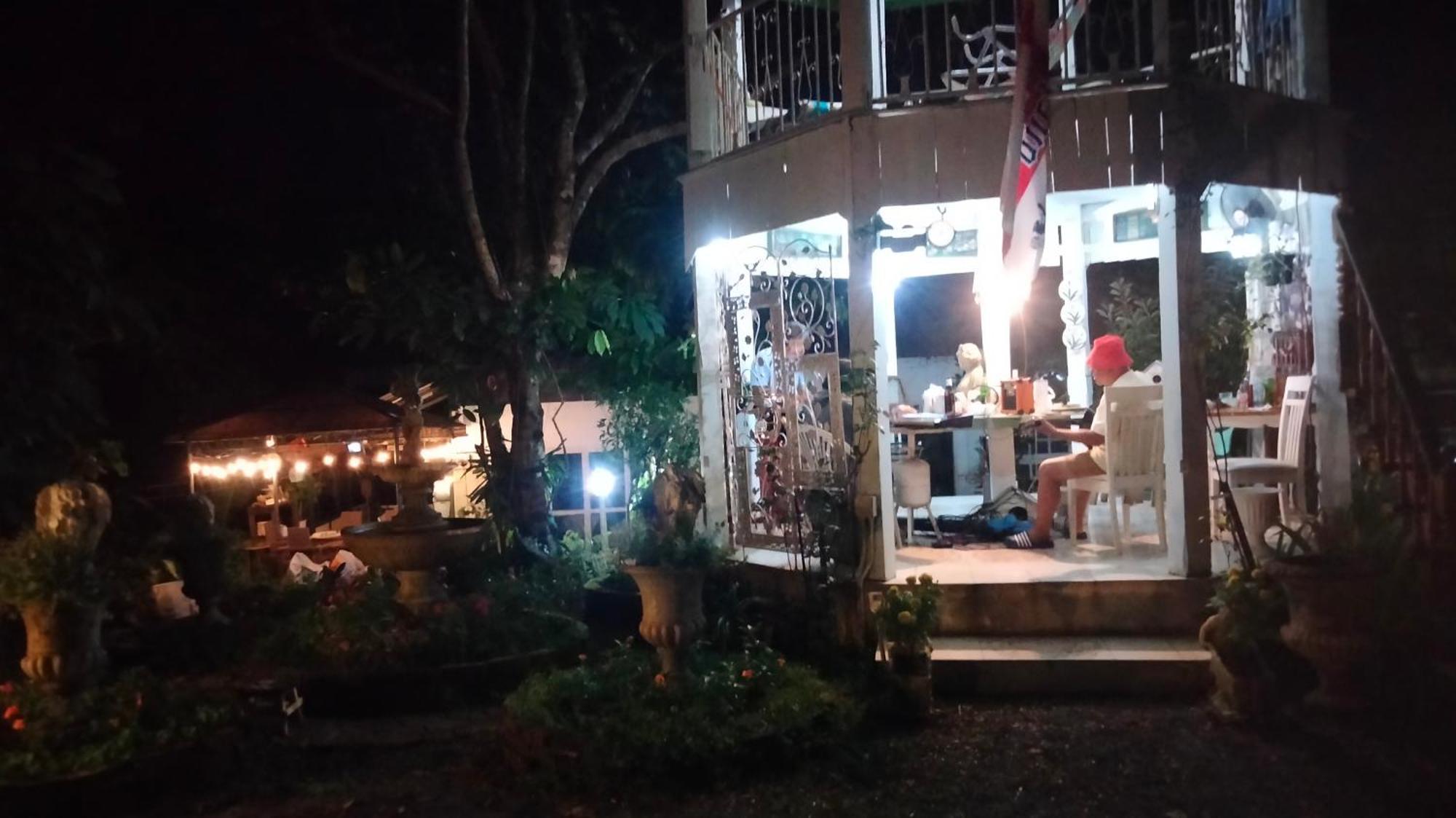 Balmy Hideout Cafe & Homestay Ban Huai Kaeo Luaran gambar