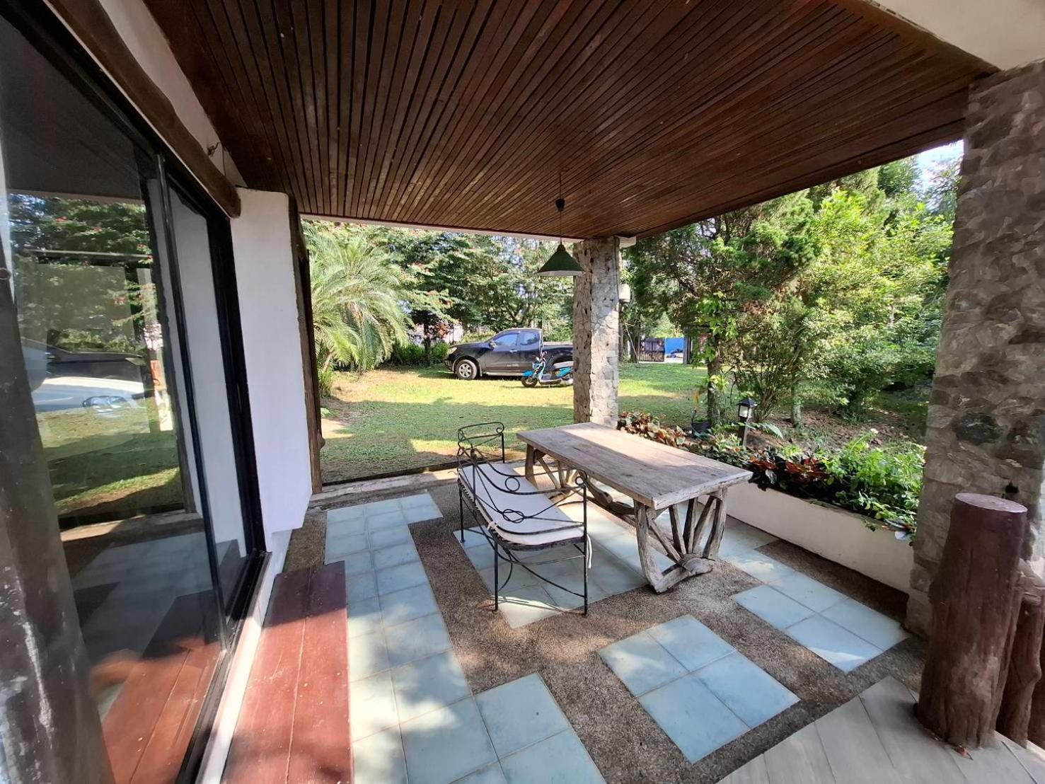 Balmy Hideout Cafe & Homestay Ban Huai Kaeo Luaran gambar